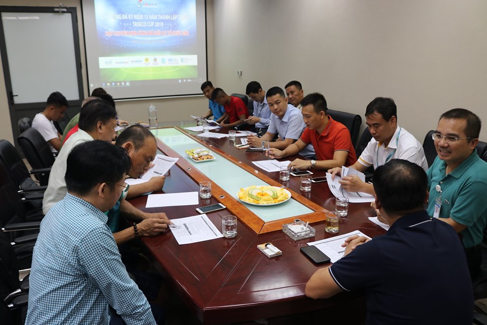 Họp công bố điều lệ và bốc thăm chia bảng vòng loại khu vực miền bắc giải bóng đá Taseco Cup 2019