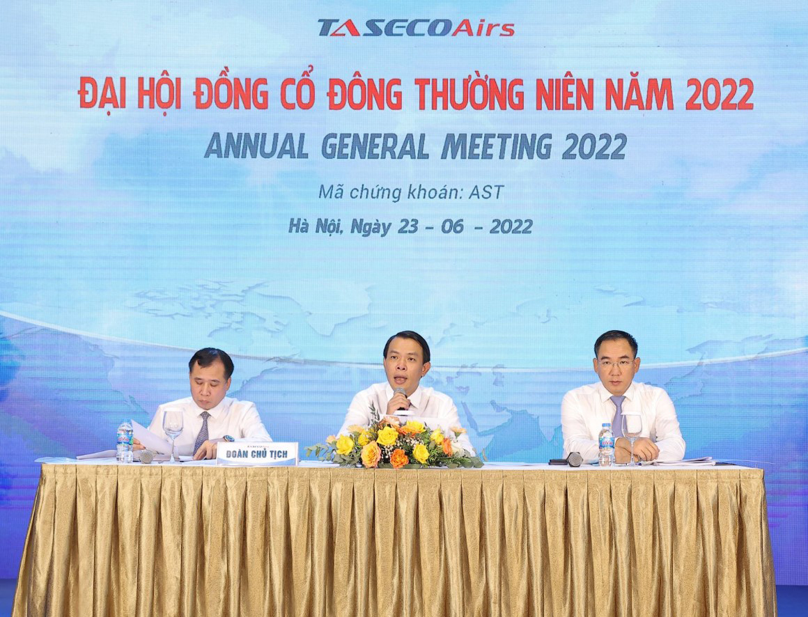 Đoàn Chủ tịch điều hành Đại hội Cổ đông thường niên AST năm 2022