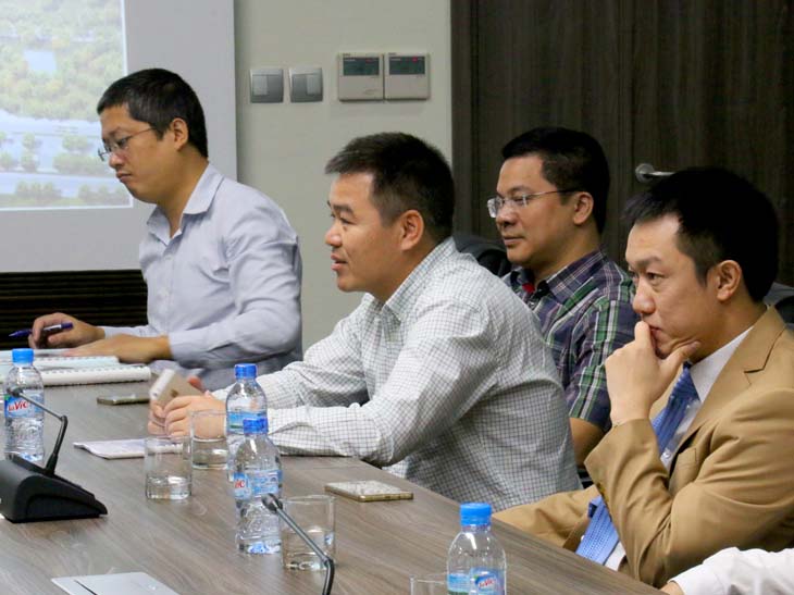 Ông Trần Huy Tưởng, Tổng giám đốc công ty TNHH Phục Hưng phát biểu tại buổi lễ