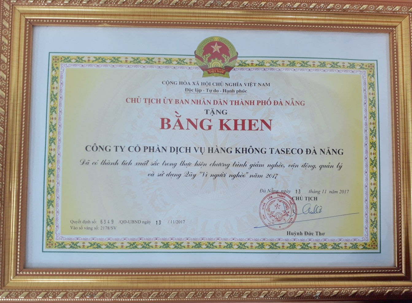 Bằng khen của Chủ tịch thành phố Đà Nẵng trao tặng