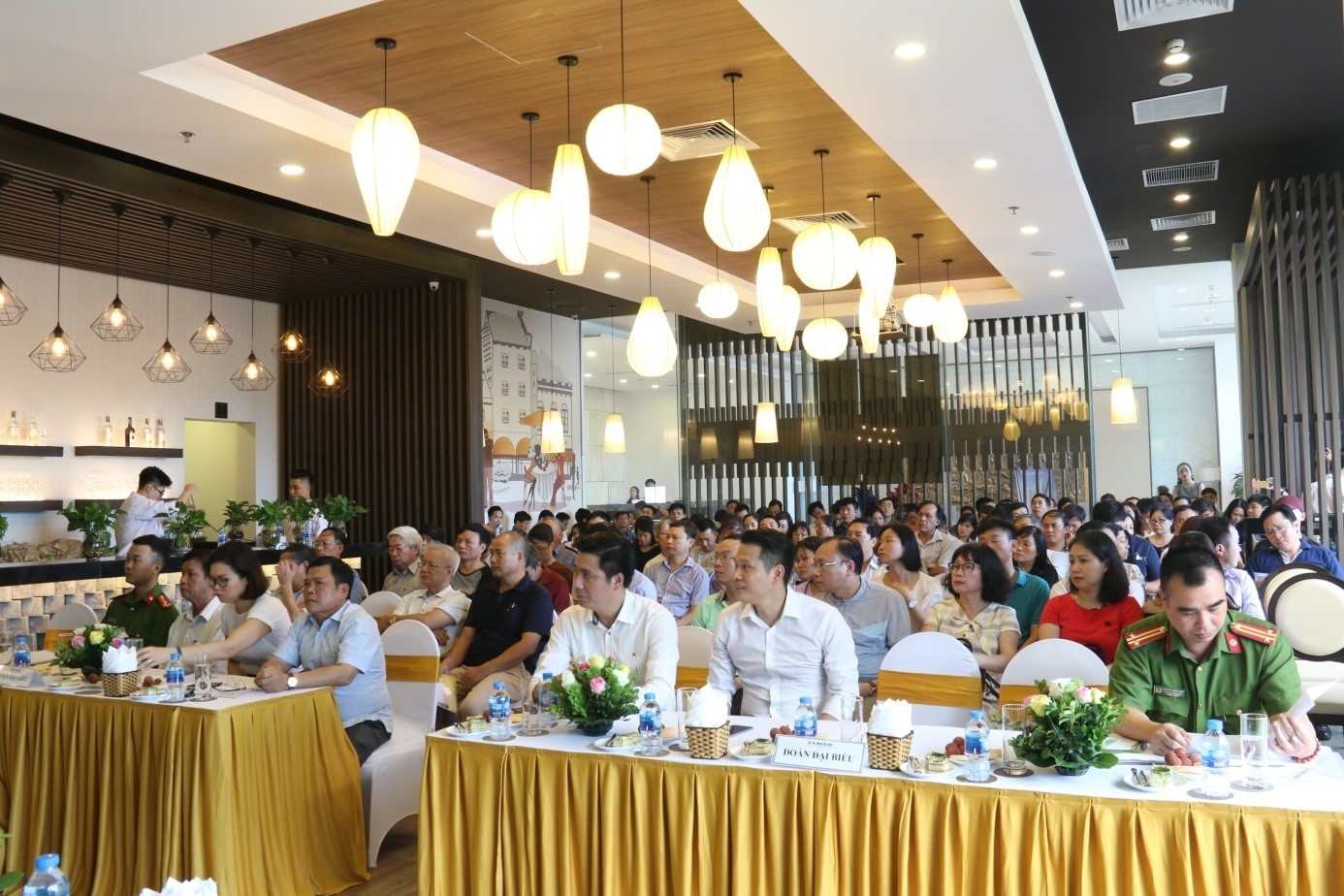 Toàn cảnh Hội nghị nhà chung cư tòa N03-T2
