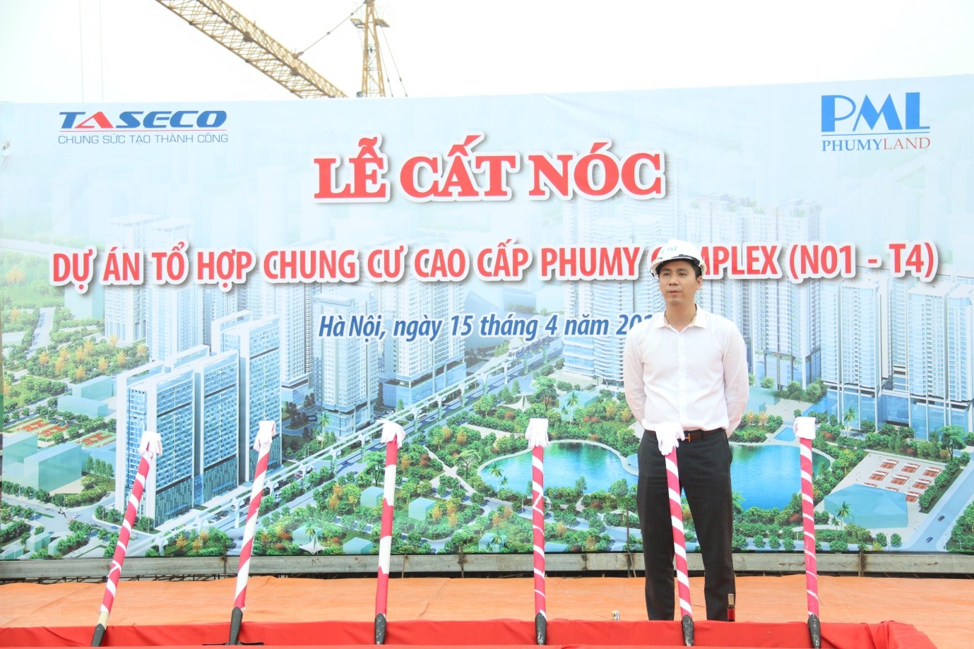 Ông Đỗ Việt Thanh – TGĐ PHUMY Land – phát biểu tại buổi lễ