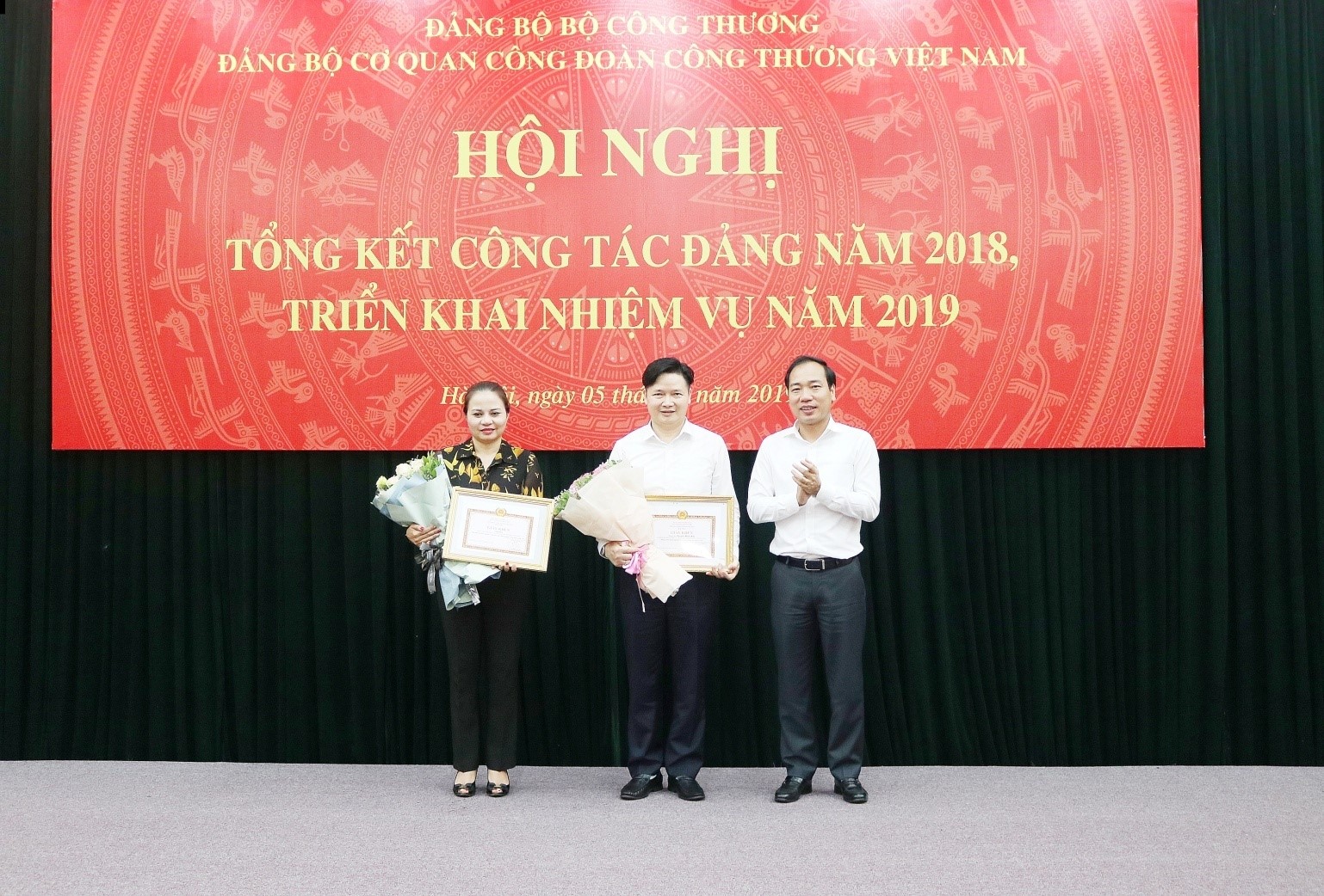 Đảng bộ Công ty Cổ phần Dịch Vụ Hàng Không Thăng Long đạt tiêu chuẩn  trong sạch vững mạnh tiêu biểu năm 2018